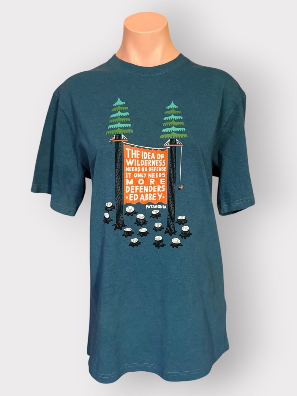 ⁠Patagonia Mens Small Blue Treesitters Responsibili-Tee Ed Abbey T-Shirt⁠